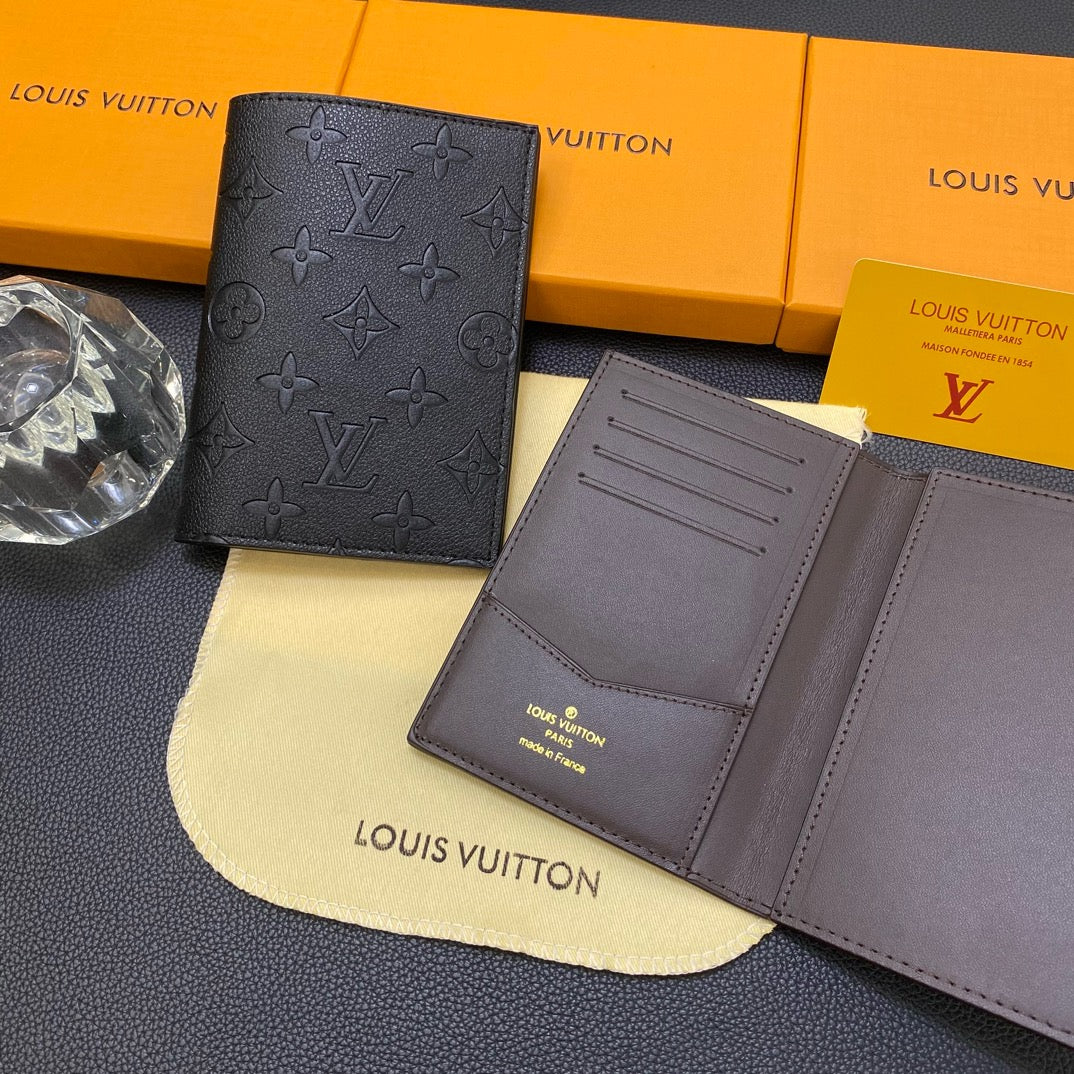 A Must-Have for Travel! Stylish Passport Holder