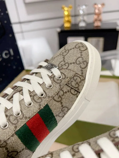 G - SNEAKERS