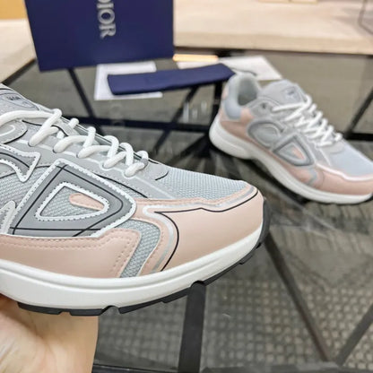 B - SNEAKERS