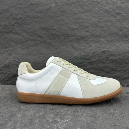 M - SNEAKERS