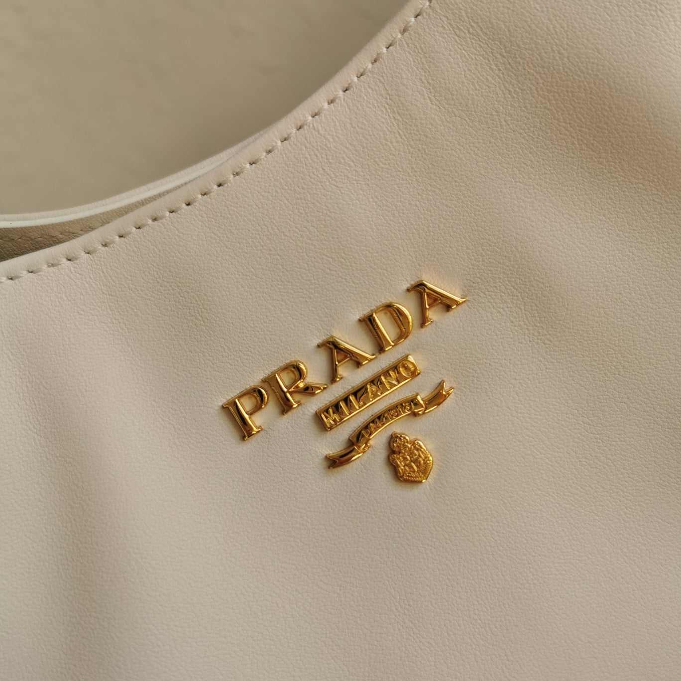 P-Shoulder Bag
