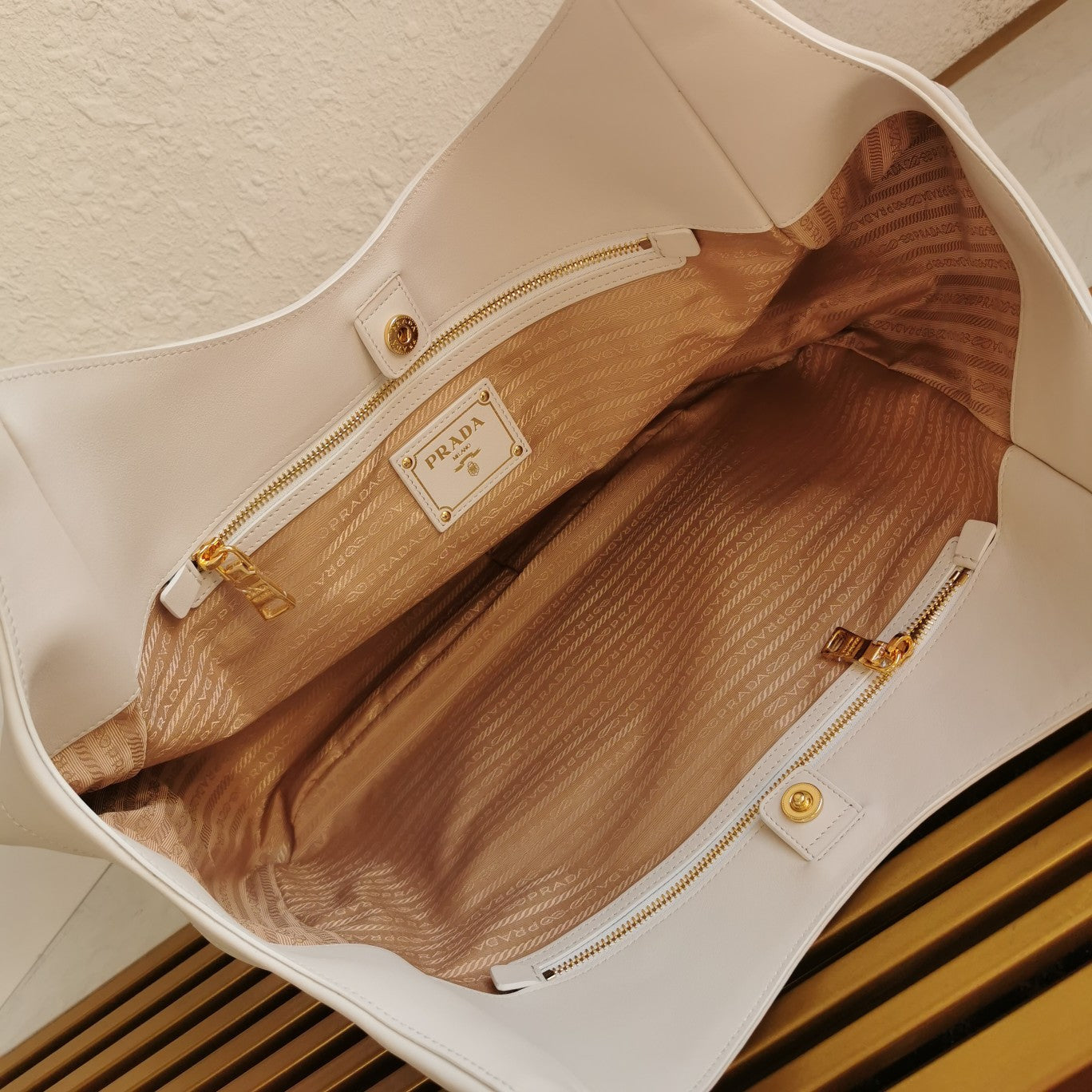 P-Shoulder Bag