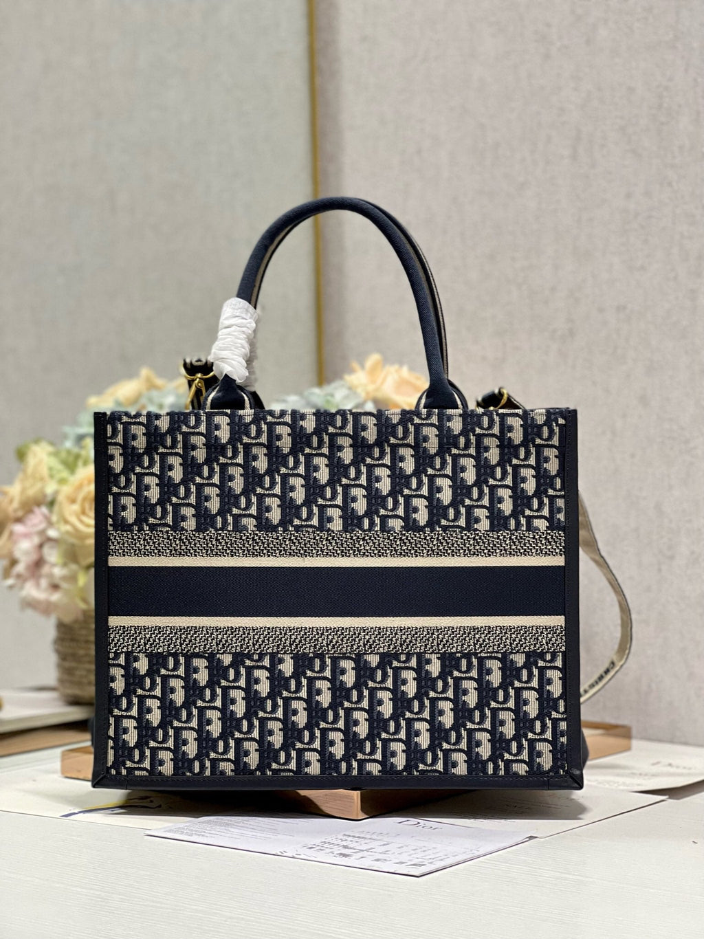 D-Book Tote