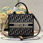 D-Book Tote