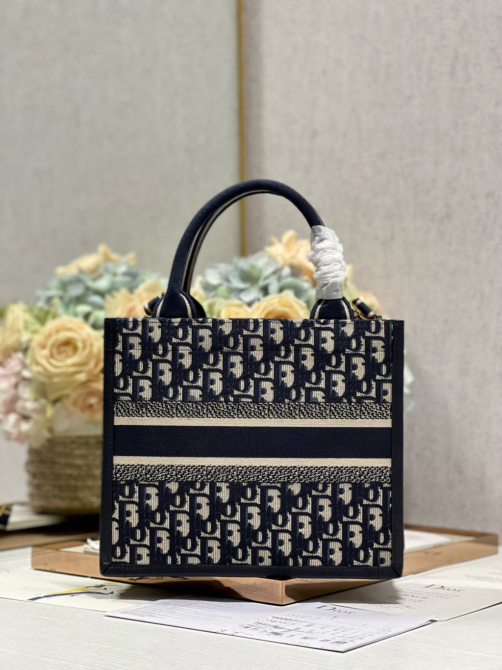 D-Book Tote