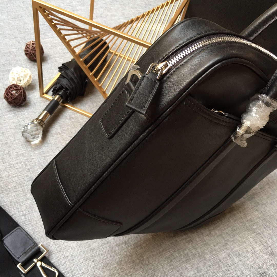P-Shoulder Bag