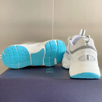 D - SNEAKERS