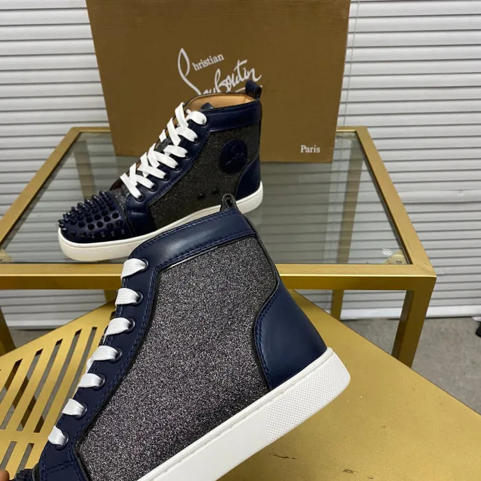 A - SNEAKERS