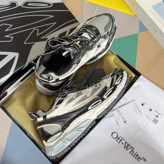 O - SNEAKERS