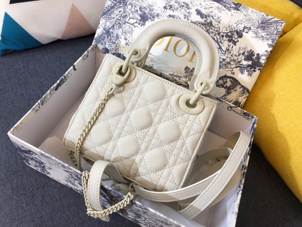 D-Lady