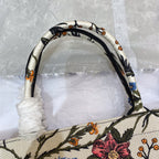D-Book Tote
