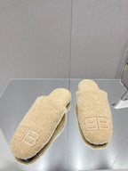 B-Sneakers
