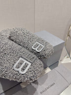 B-Sneakers