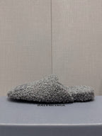 B-Sneakers