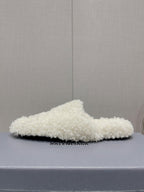 B-Sneakers