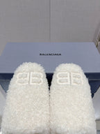 B-Sneakers