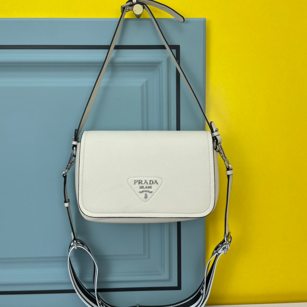 P-Shoulder Bag