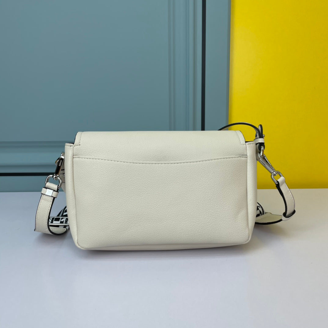 P-Shoulder Bag