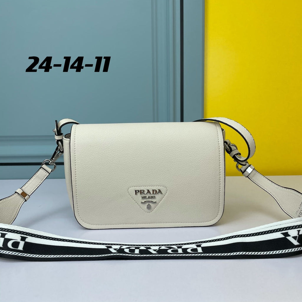 P-Shoulder Bag
