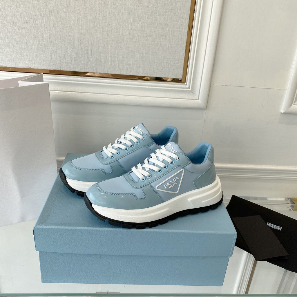 P-Sneakers