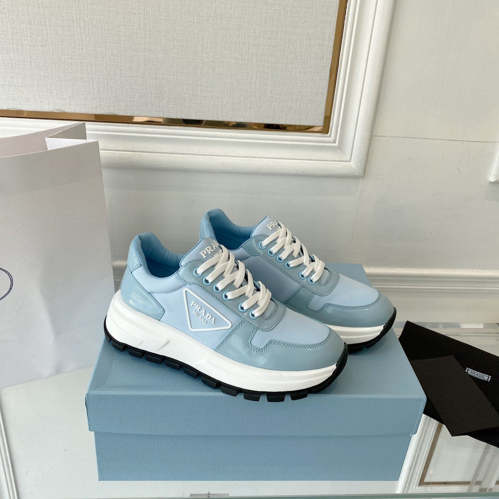 P-Sneakers