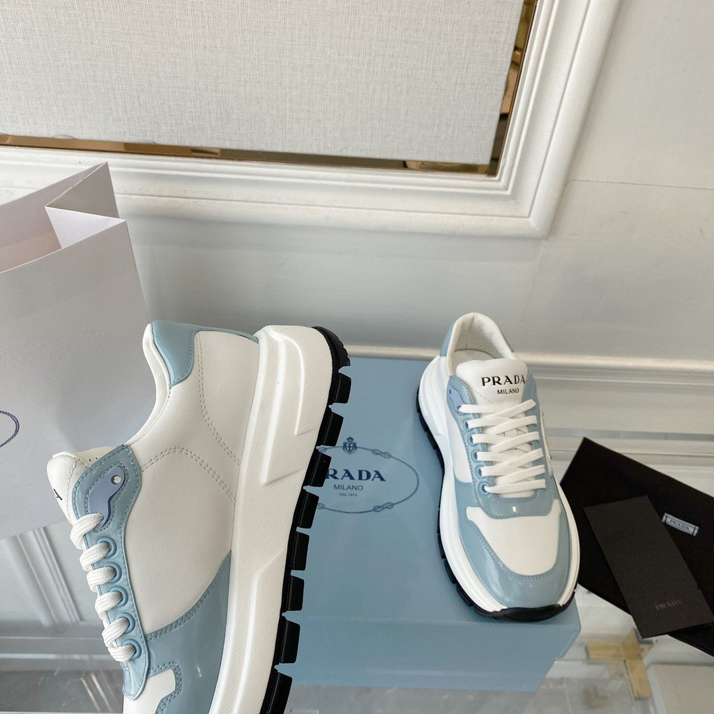 P-Sneakers