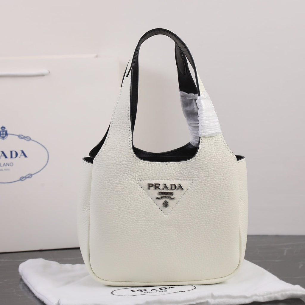 P-Shoulder Bag