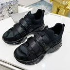 D-Sneakers
