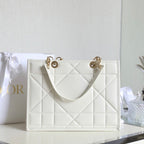 D-Book Tote