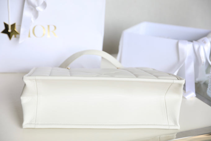 D-Book Tote