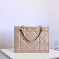 D-Book Tote