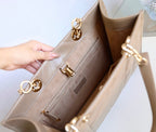 D-Book Tote