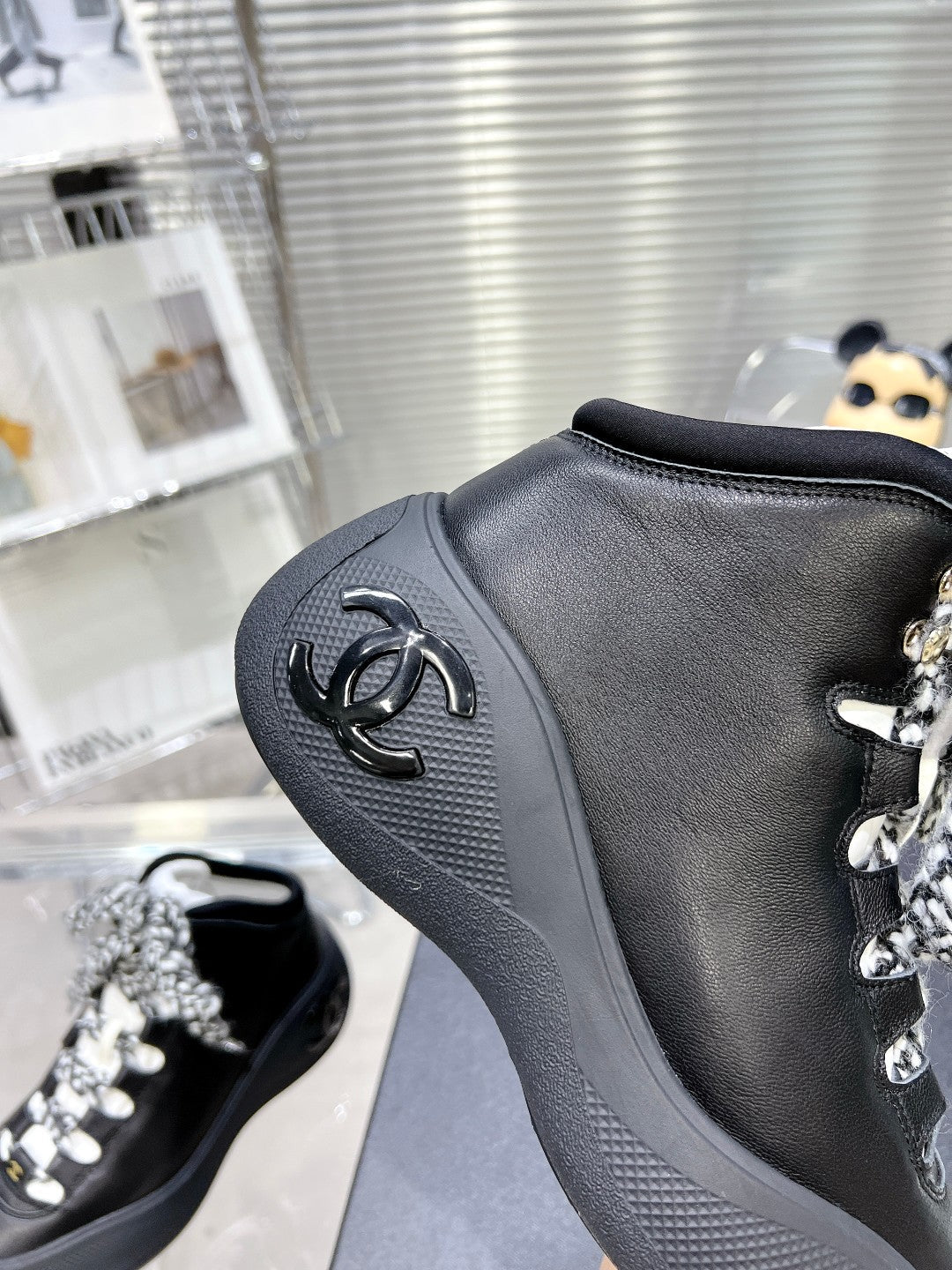 C-Sneakers