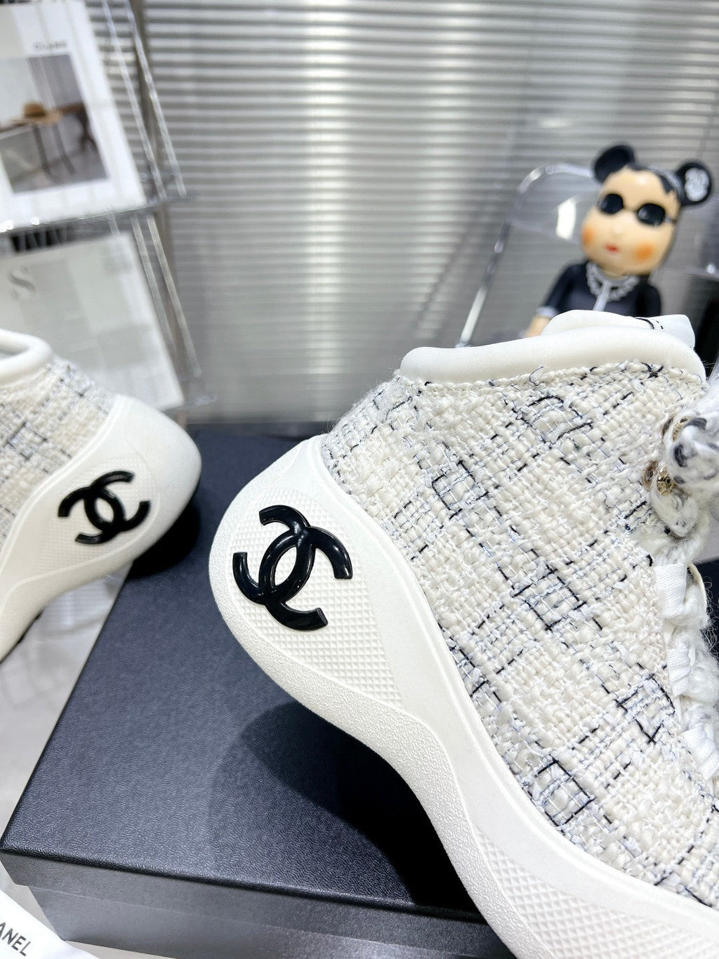 C-Sneakers