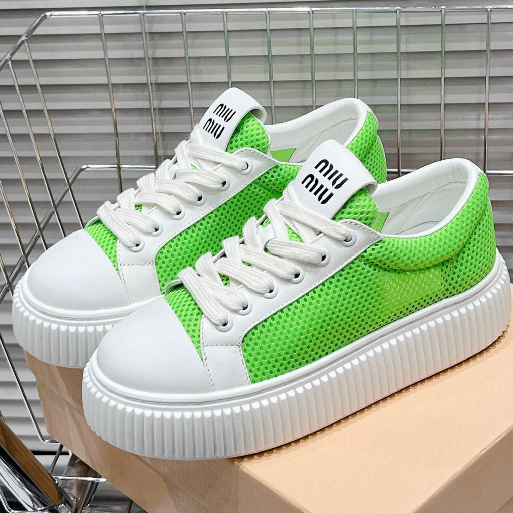 M-Sneakers