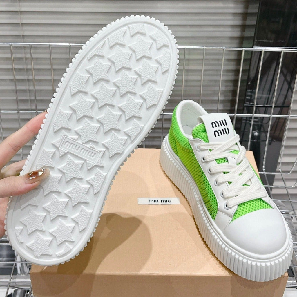 M-Sneakers