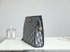 D-Book Tote