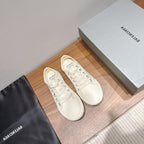 B-Sneakers