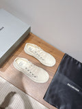 B-Sneakers