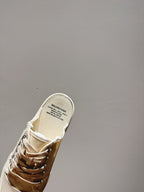B-Sneakers