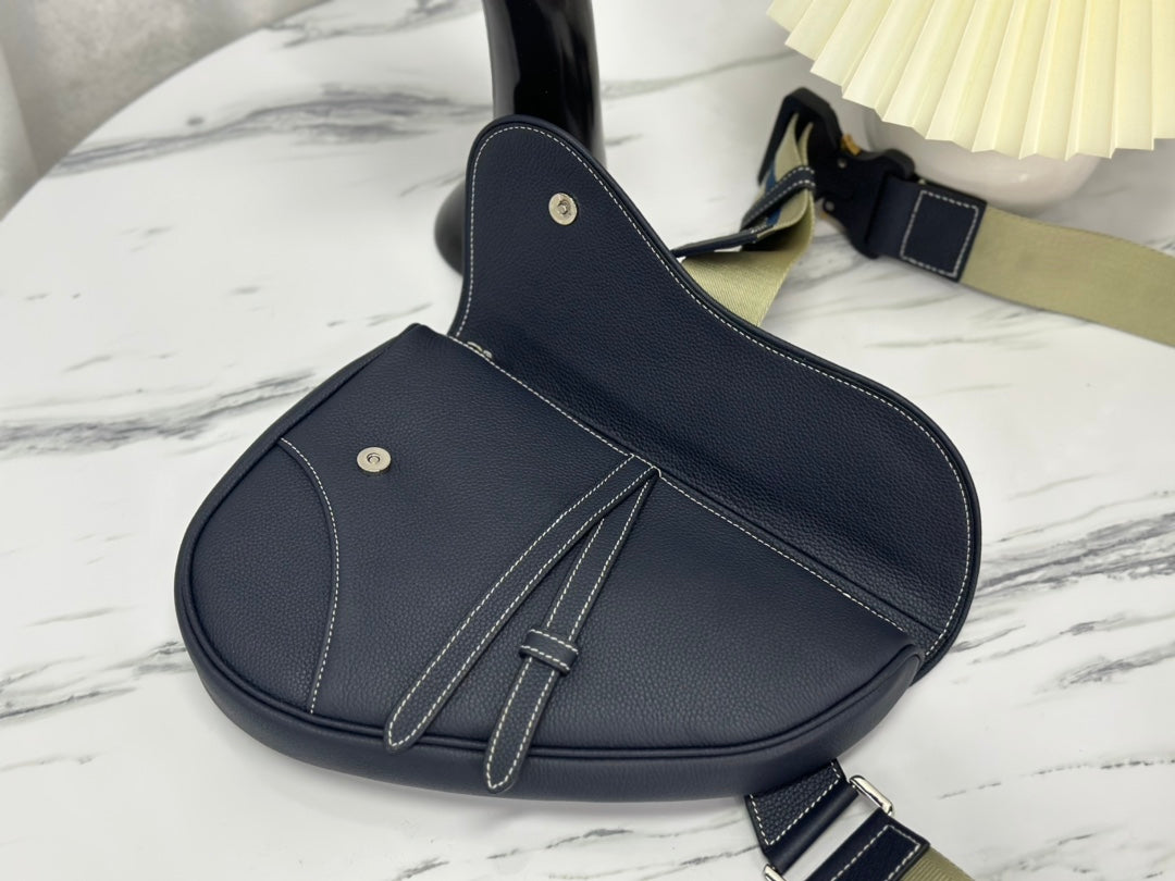 D-Saddle