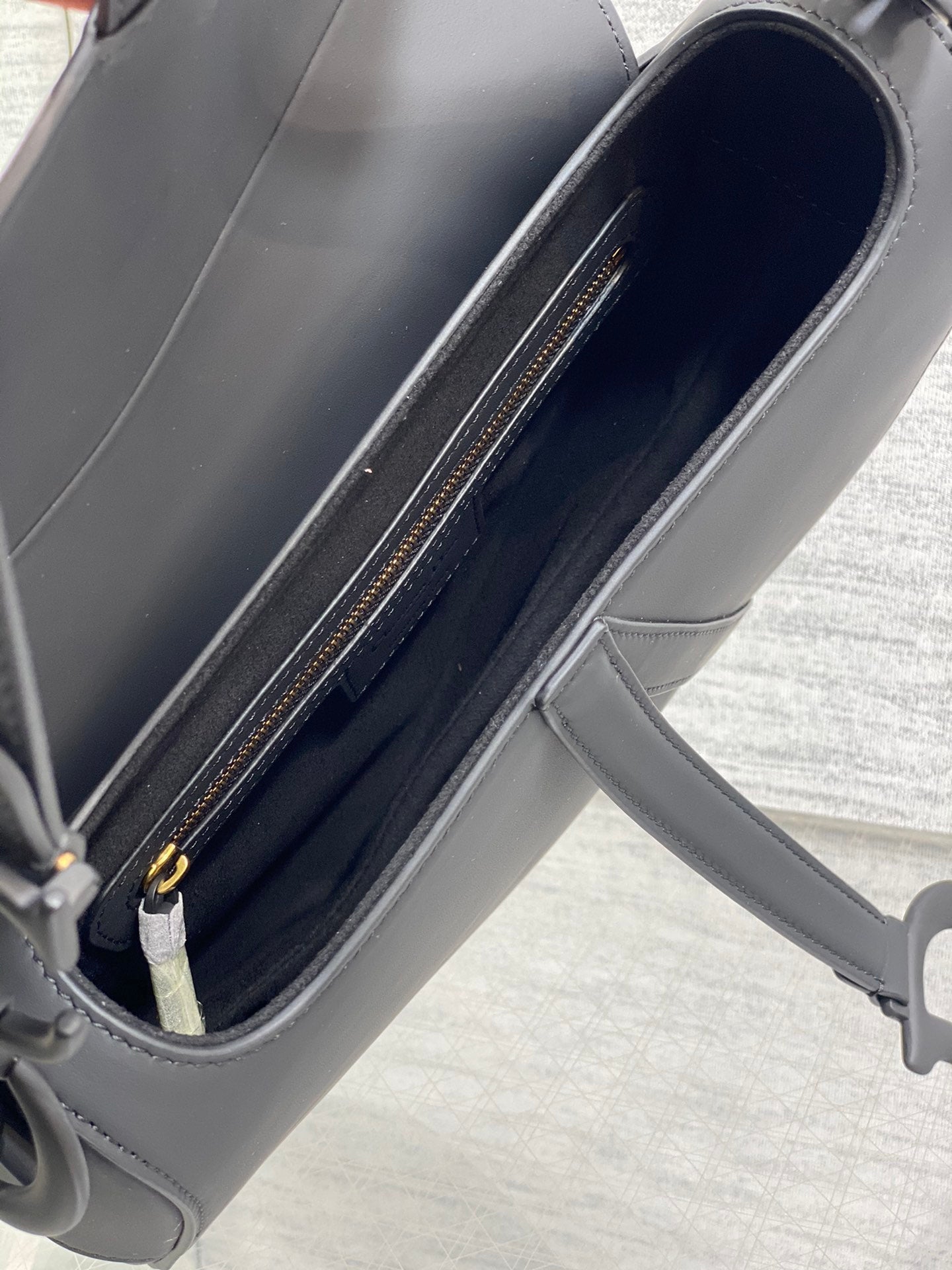 D-Saddle