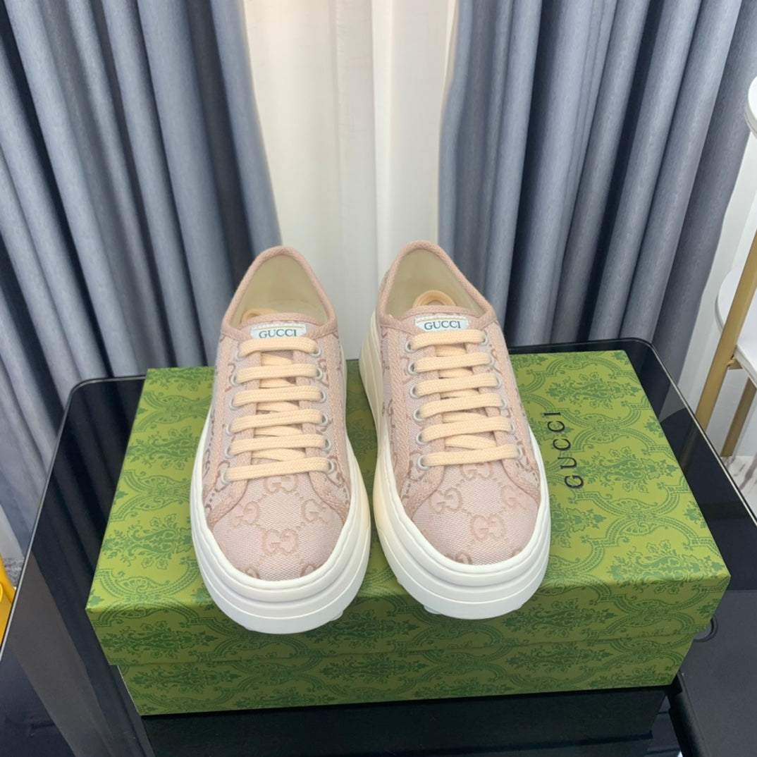 G-Sneakers