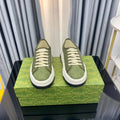 G-Sneakers