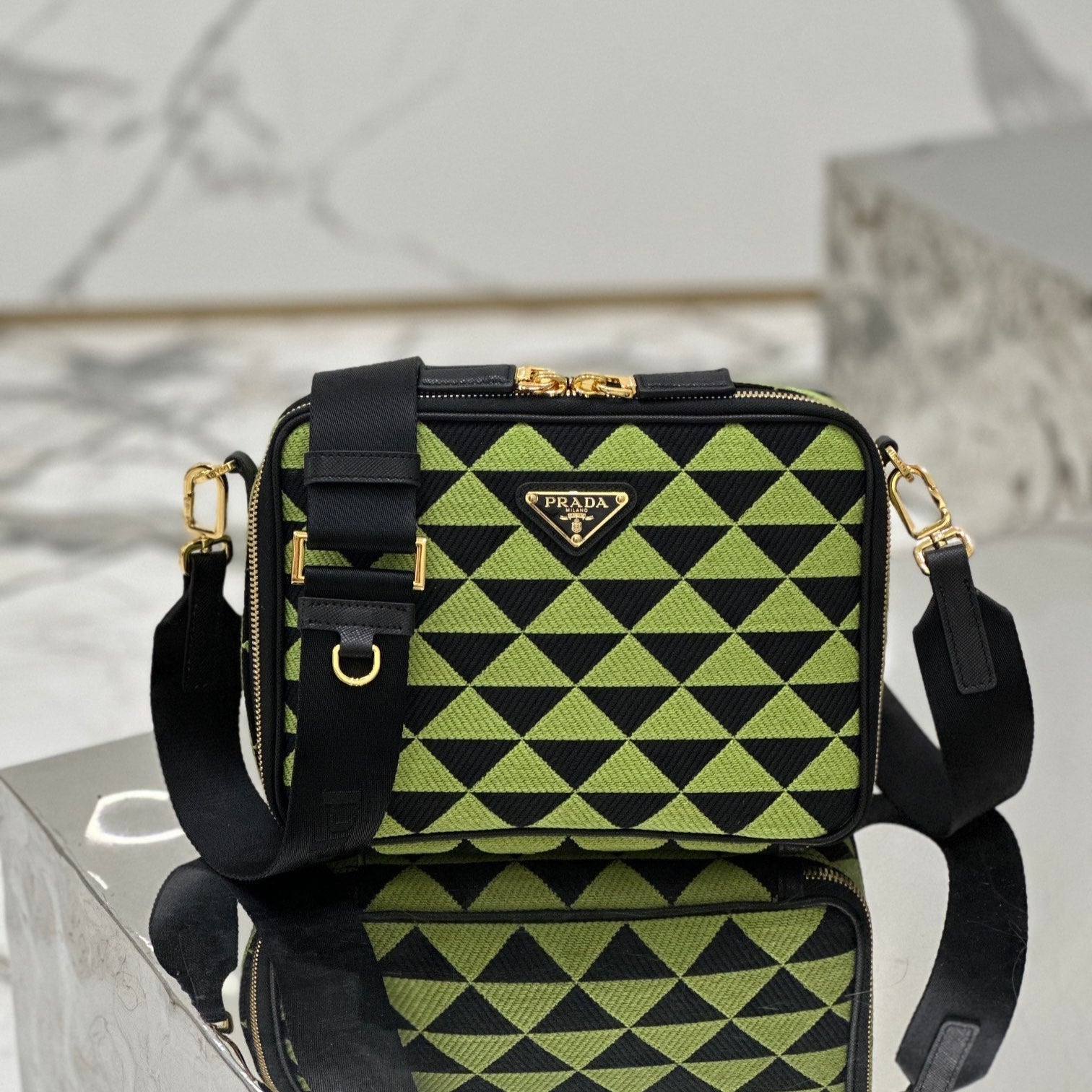 P-Shoulder Bag
