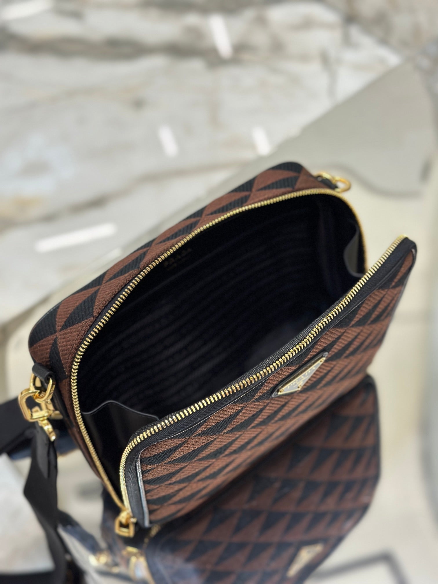 P-Shoulder Bag