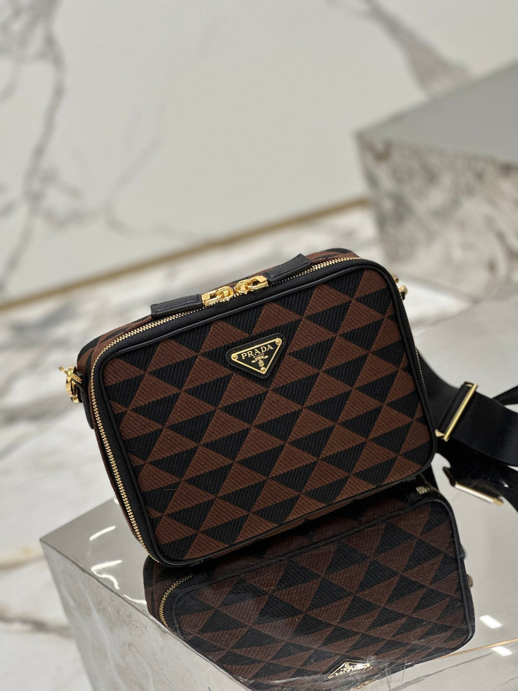 P-Shoulder Bag