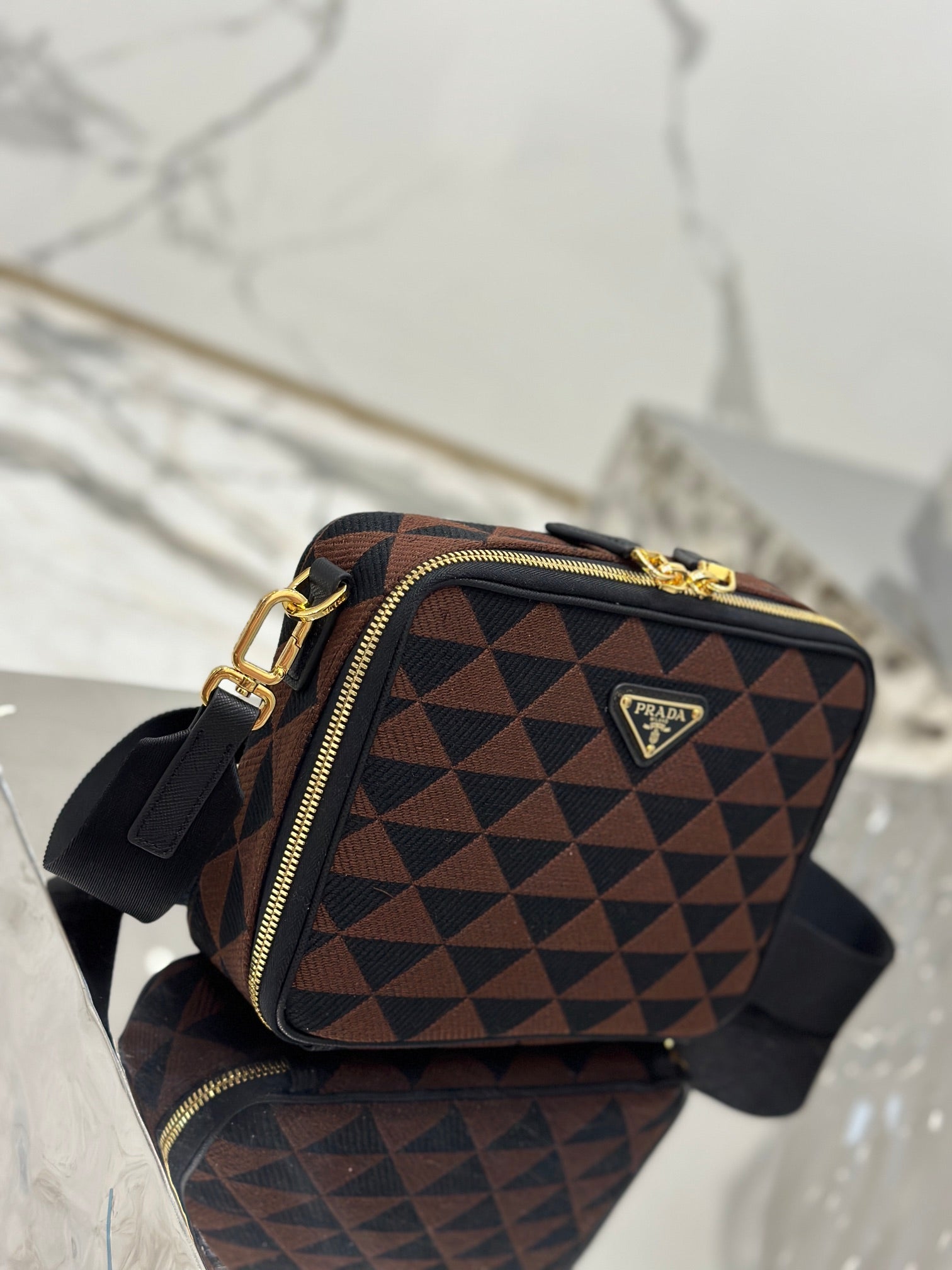 P-Shoulder Bag