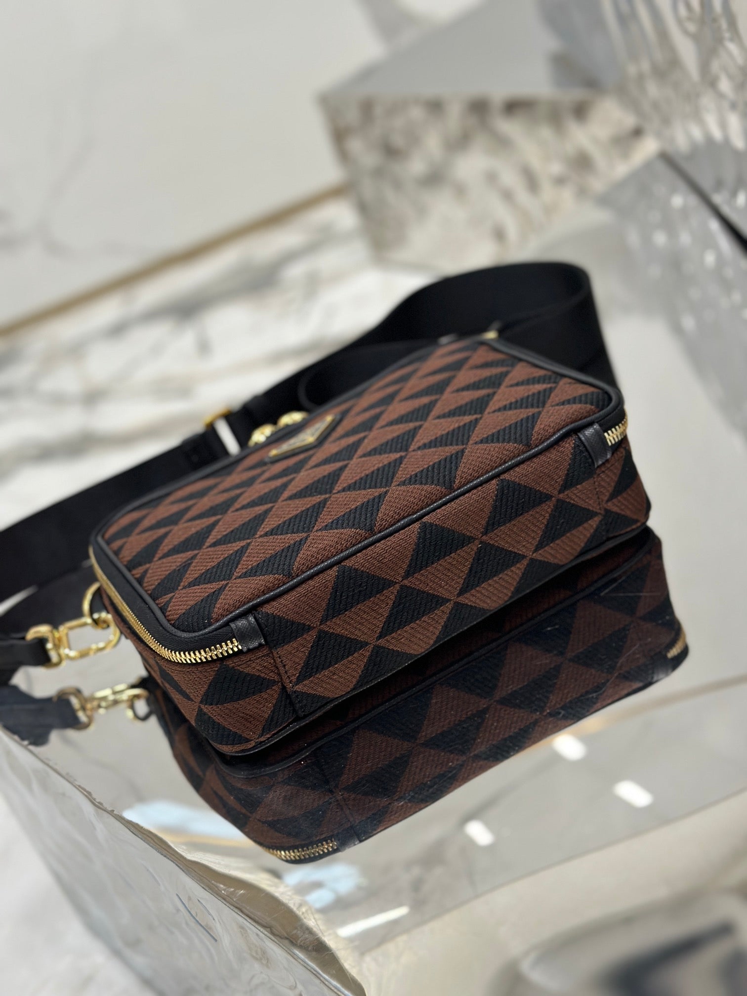 P-Shoulder Bag
