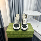G-Sneakers